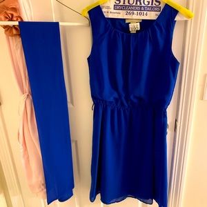 Banana Republic size 0 dress. Worn once as a bridesmaid and then dry cleaned.